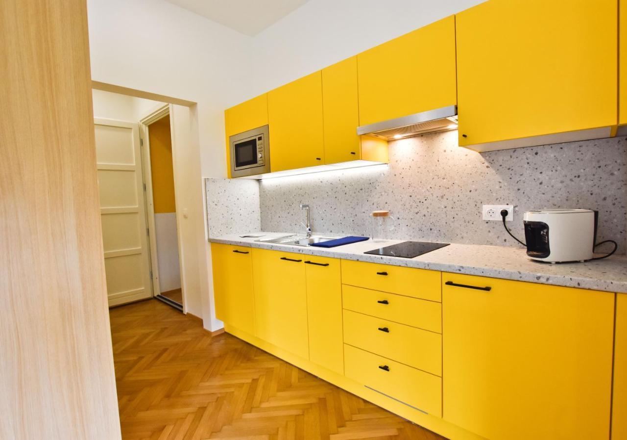 Zachar Apartman Šoproň Exteriér fotografie